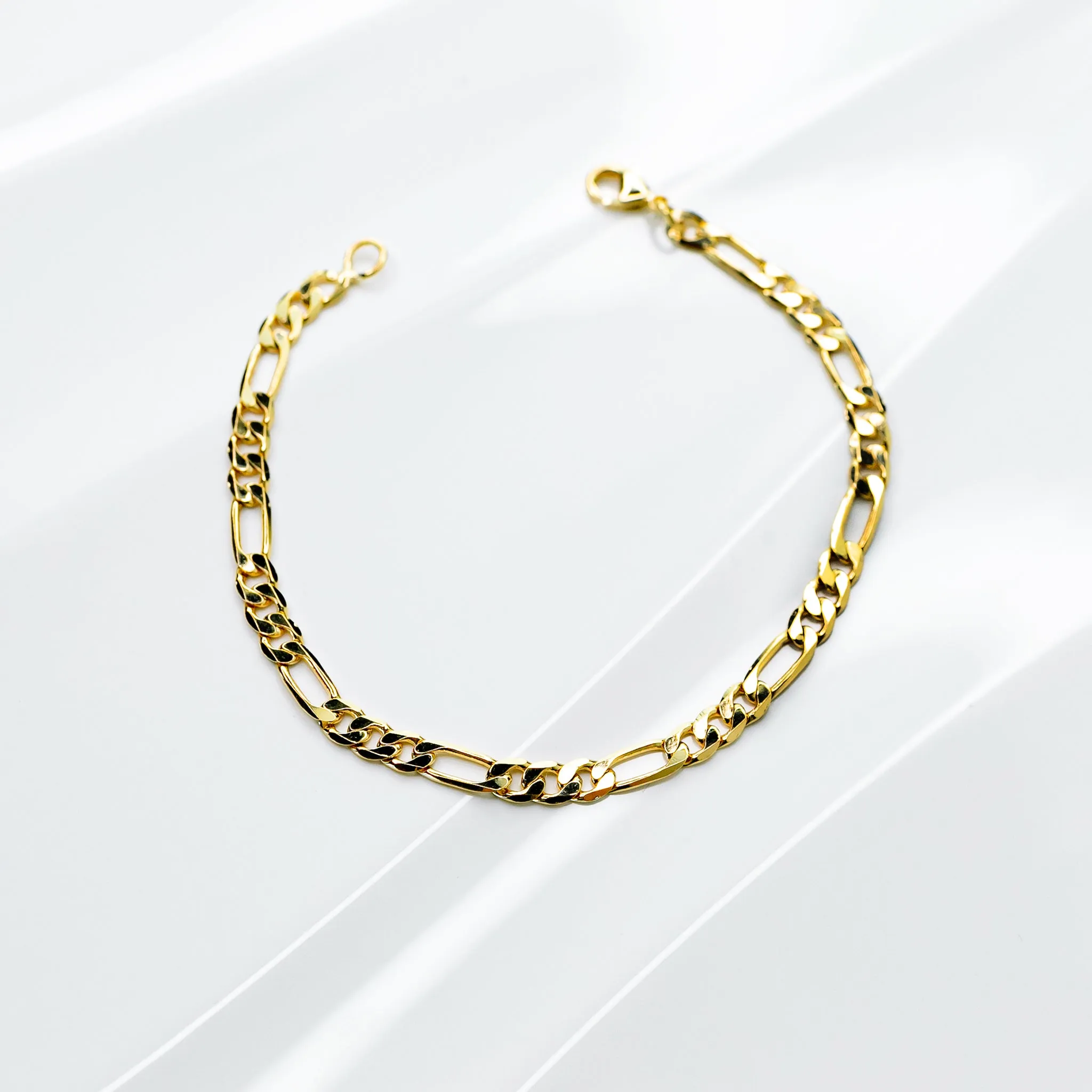 Luxe Beveled Figaro Chain Bracelet