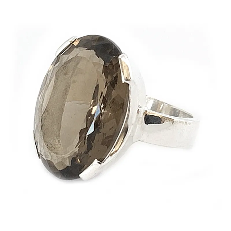 Maan Smoky Quartz Oval Shaped Ring