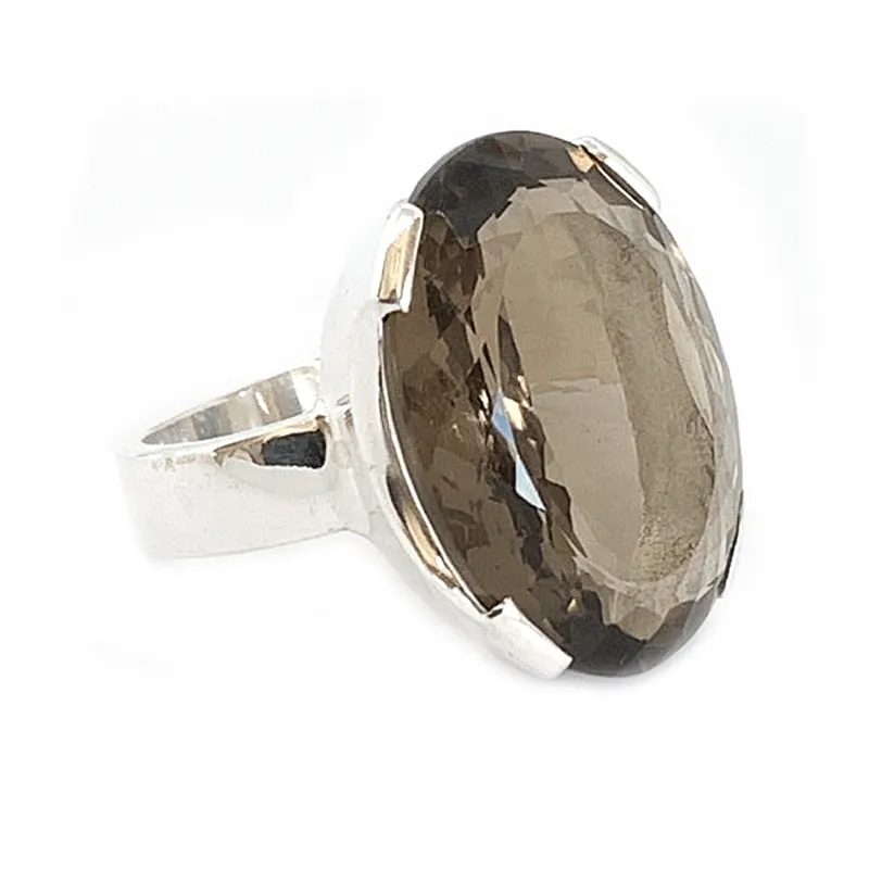 Maan Smoky Quartz Oval Shaped Ring