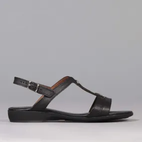 Slingback Flat Sandal in Black - 12617