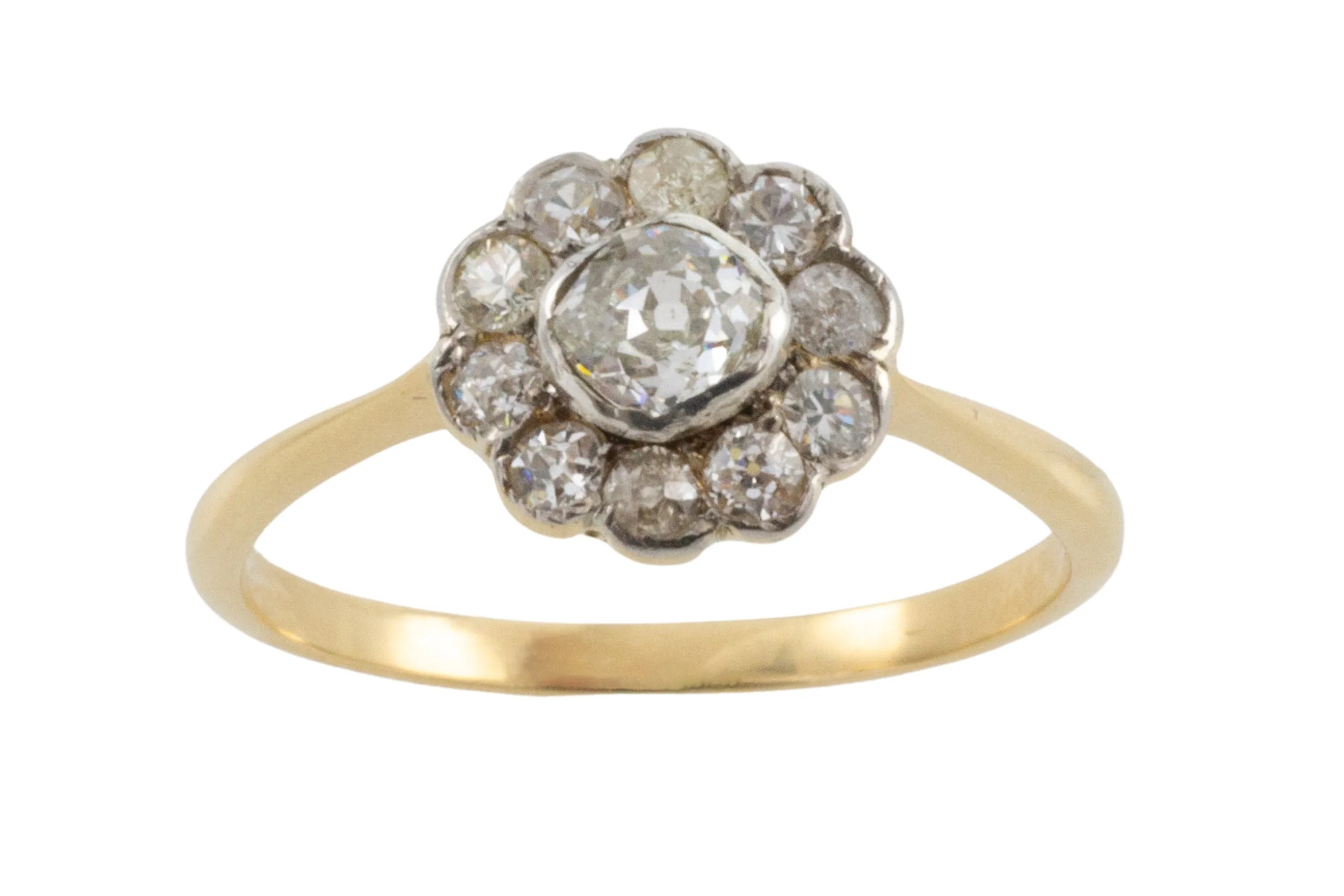 Vintage cluster ring in 18 carat gold and silver